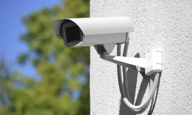 СБУ закликає українців припинити трансляції з вуличних вебкамер