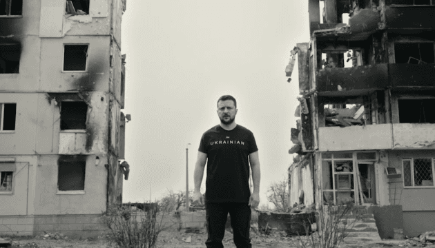 Цьогоріч ми кажемо «Ніколи знову» інакше. Зеленський записав звернення з Бородянки