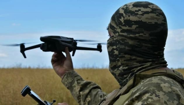 Воїни львівської ТРО успішно знищують ворога ударними дронами. Відео