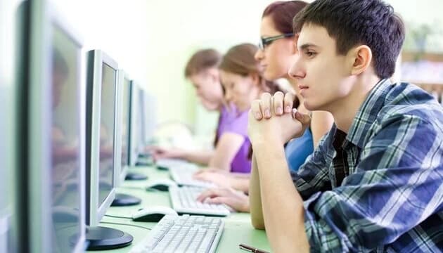 Коли проходитиме НМТ-2026 і які предмети треба здавати