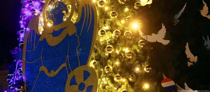 Коли очікувати зміни дати святкування Різдва та Зеленський про перспективи на фронті. Підсумки доби