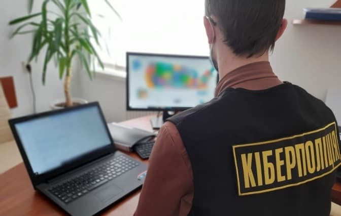 Під виглядом оформлення віз мешканець Львівщини ошукав клієнтів на 600 тисяч гривень