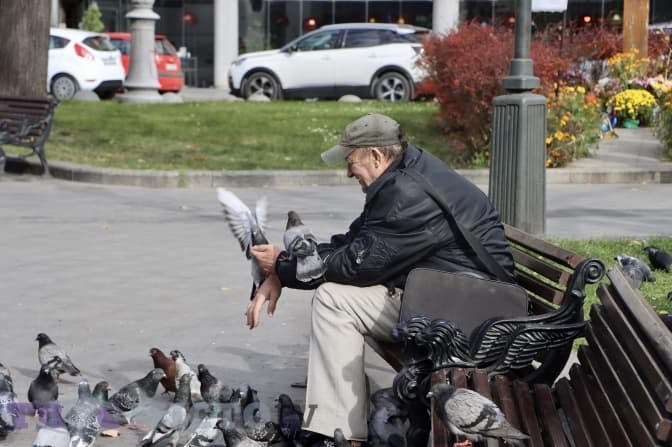 Посилення карантину та перші штрафи за порушення обмежень. Головне за добу
