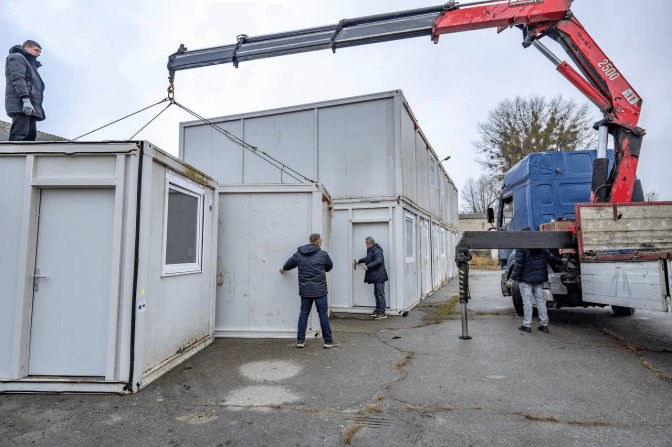 Київщина отримала перші житлові та службові модулі від Німеччини