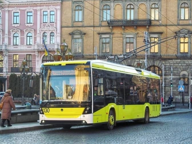 У Львові на одному з маршрутів не курсують тролейбуси