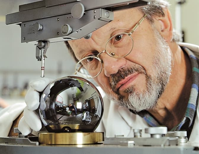 Держава підтримуватиме грантами наукові дослідження та розробки в Україні