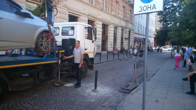 Ще одна ділянка вулиці Сербської у Львові стала пішохідною