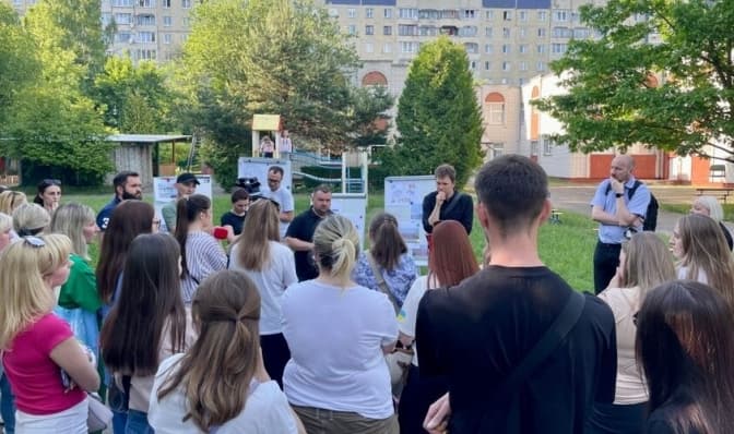 На Сихові благодійник готовий збудувати новий корпус для садочка. Що кажуть батьки та місто