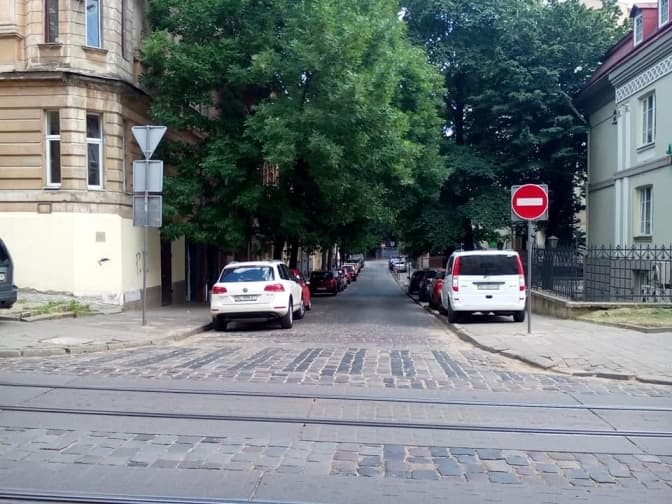 На двох вулицях Львова реорганізували рух. Схема