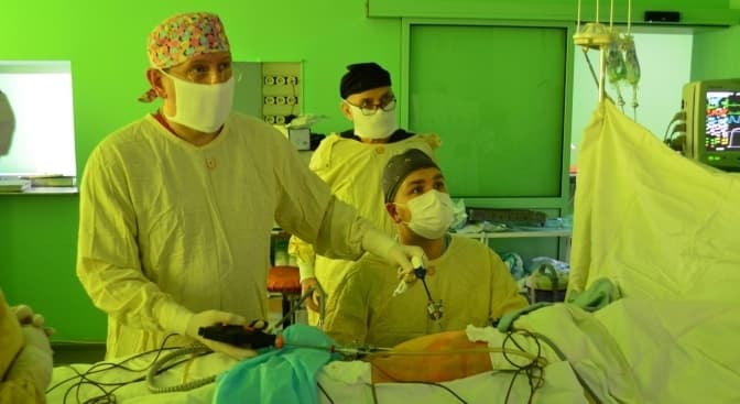 Львівські хірурги видалили 8-річному пацієнту уражену селезінку