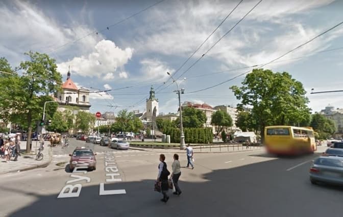 На проспекті Свободи у Львові частково реорганізують рух. Схема