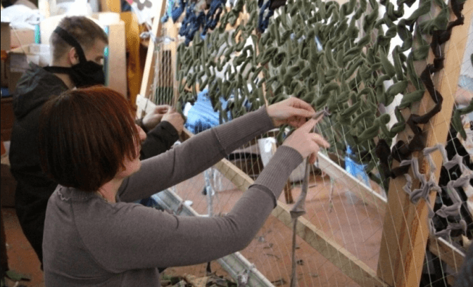 Волонтерському центру у Львові потрібні матеріали для маскувальних сіток. У чому ще є потреба