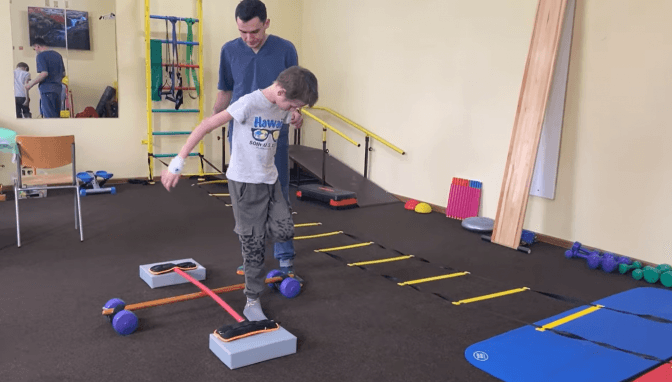 У 10-річного хлопчика зі Львівщини виявили аутоімунний енцефаліт після коронавірусу