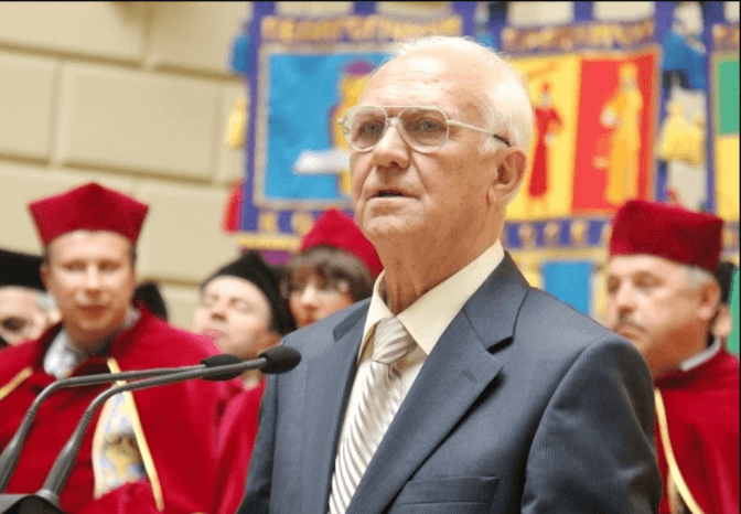 У Львові встановлять меморіальну таблицю Михайлу Голубцю