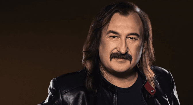 У лікарні Львова помер співак Степан Гіга