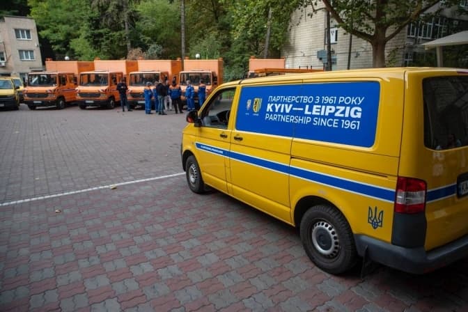 Лейпциг передав Києву ще 55 авто різного типу