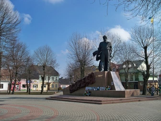 На Львівщині торік найбільше витратили на оновлення пам’ятників Шевченку