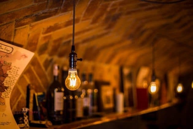 ЄС передасть Україні 45 млн LED-ламп та ще 2400 генераторів