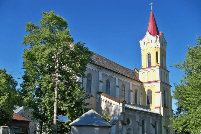 Куди поїхати на вихідні зі Львова. До міста, у якого забрали ім’я