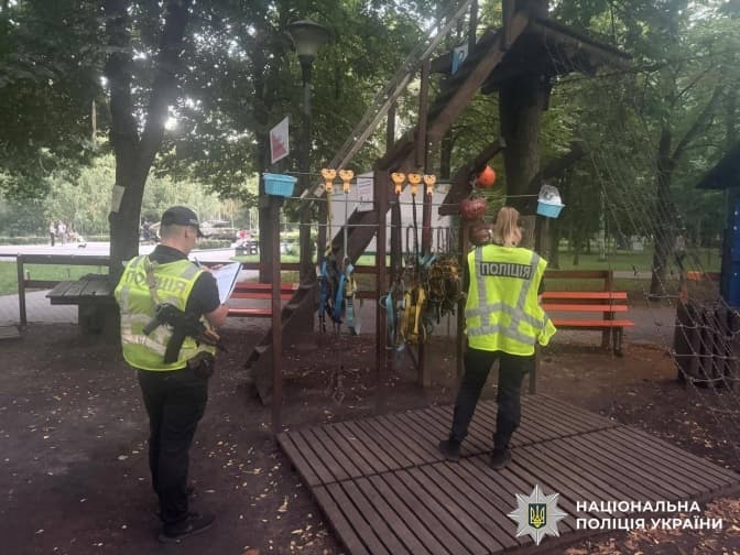 У Києві двоє дітей травмувалися на атракціоні: поліція відкрила кримінальне провадження