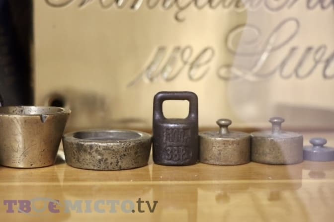 Куди піти у Львові. В унікальний народний музей вимірювальних приладів