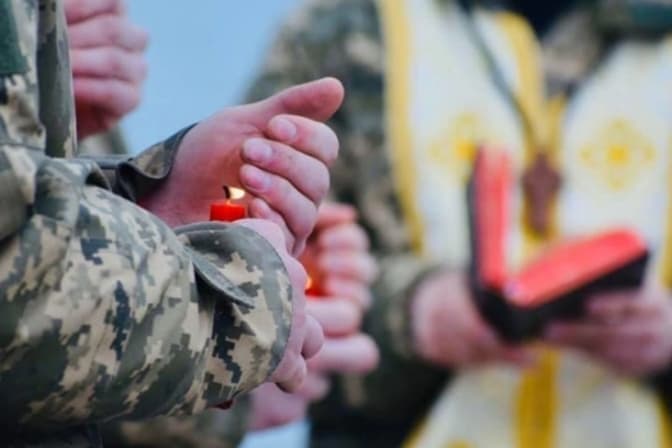 Які головні акценти Різдвяного посту, чому вимагають звільнити керівників «Львіввугілля» та російська мова в Україні більше не захищена. Найважливіше за 3 грудня