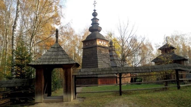 У Шевченківському гаю у Львові відреставрують ще три старовинні садиби