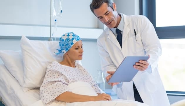 Операції будуть безкоштовні. У Львові допомагатимуть жінкам з раком шийки матки