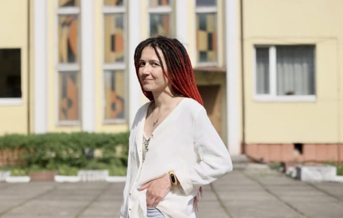 «Біля нас впала ракета». Історія харків'янки, яка із сином евакуювалася до Львова