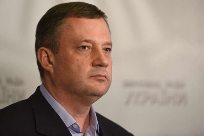 Суд продовжив термін дії запобіжного заходу львівському нардепу Ярославу Дубневичу