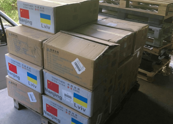 Львів отримає понад 30 тисяч медичних масок від китайських міст Нанкіну та Ченду