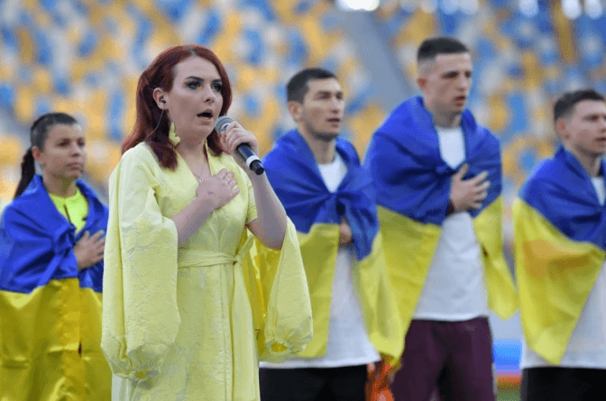 Про дефіцит продуктів і чи зростуть на них ціни та гімн України у виконанні «Пташки». Підсумки доби