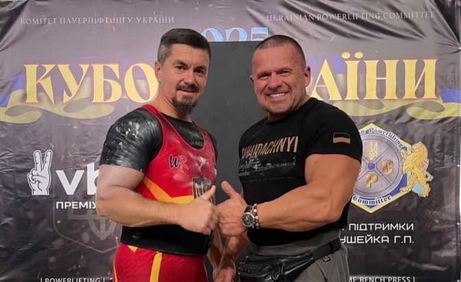 Ієромонах зі Львівщини встановив два рекорди України з пауерліфтингу на одному турнірі
