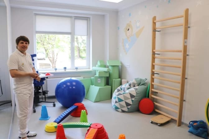 У Львівському перинатальному центрі відкрили нове відділення для діток з вадами. Фото