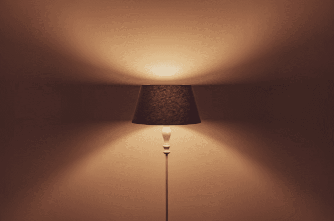 Через перевищення ліміту на Львівщині впровадили аварійні відключення світла