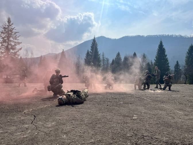 На Львівщині в горах організують вишкіл від «Азову»