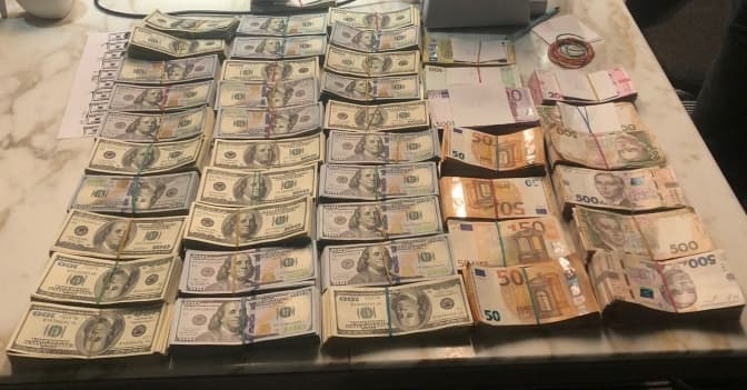 У Києві затримали підприємця за продаж гуманітарки на 20 тисяч доларів