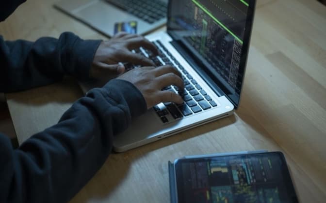 Фото умовне