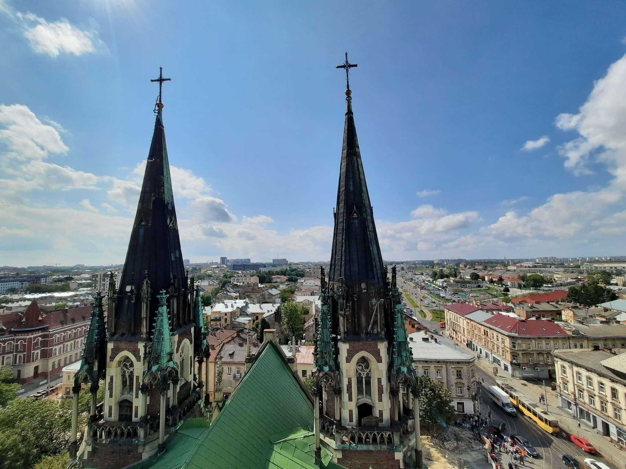 Храм Ольги і Єлизавети називають "вхідною брамою" міста