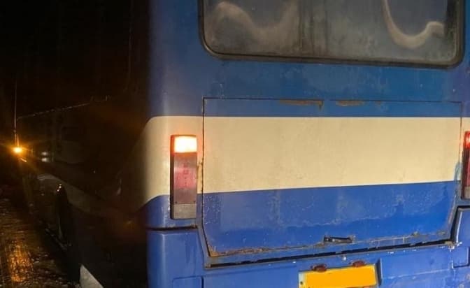 На Львівщині водій маршрутки заднім ходом наїхав на 61-річного чоловіка