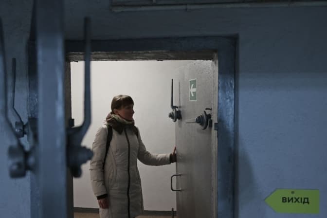 Вранці у Львові виявили зачинене укриття. Відповідальним загрожує позбавлення волі