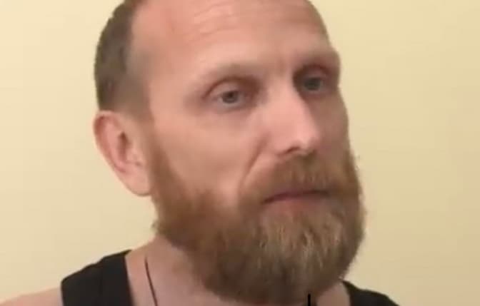 «Дивилися, як на воїнів». Прикордонник із «Азовсталі» розповів про перебування в російському полоні