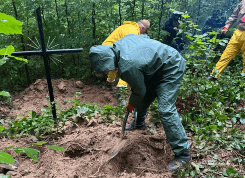Початок пошуково-ексгумаційних робіт рештків вояків УПА на території Польщі / Фото: Радіо Свобода
