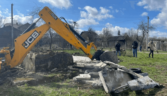 На Львівщині ліквідували ще два пам’ятники радянської доби
