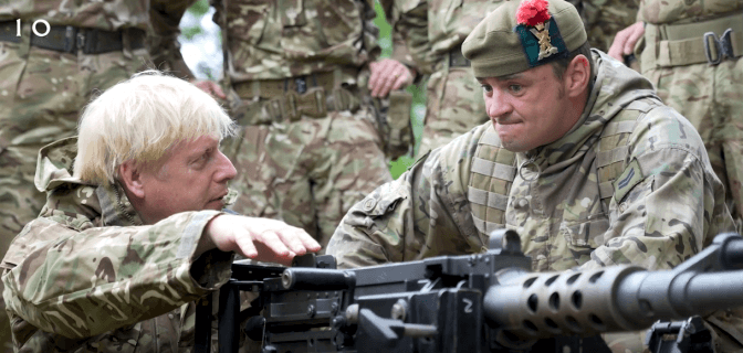 «Ви зможете перемогти». Джонсон відвідав полігон у Британії, де навчаються українські військові. Відео
