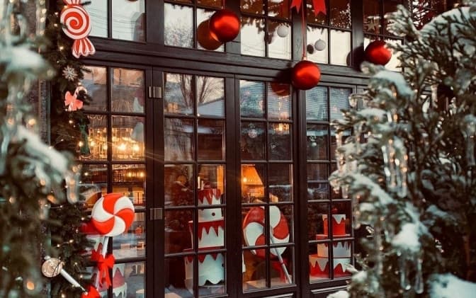 Вітрина у Львові. Фото: s.leshchyshyn