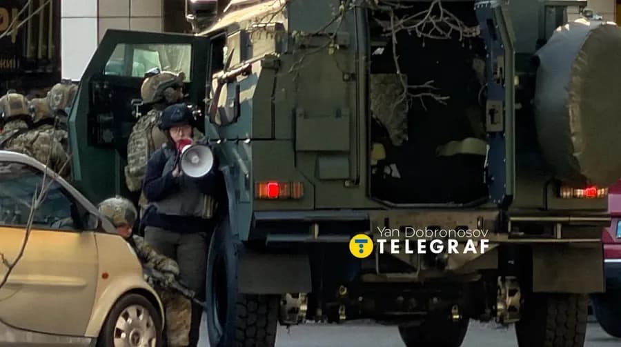 Стрільця в Голосіївському районі ліквідовано: у Києві є загиблі, поранені та 10 госпіталізованих