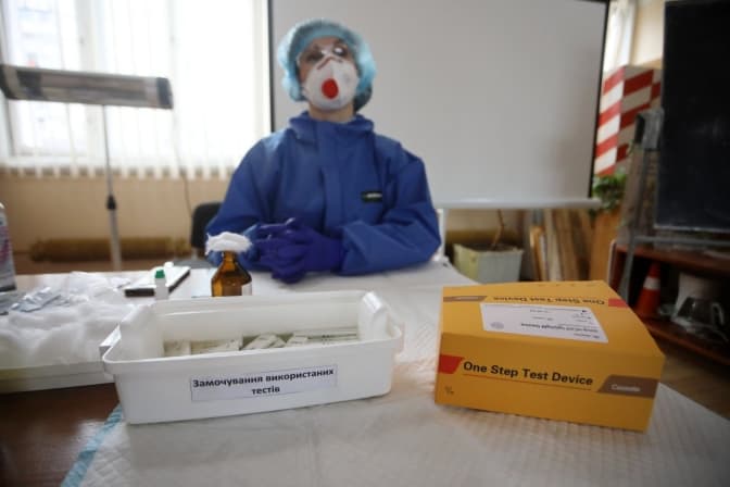 В Україні виявили ще понад 800 хворих на Covid-19