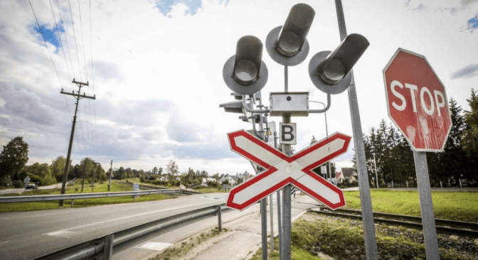 Біля Львова на декілька днів перекриють залізничний переїзд: схема об'їзду