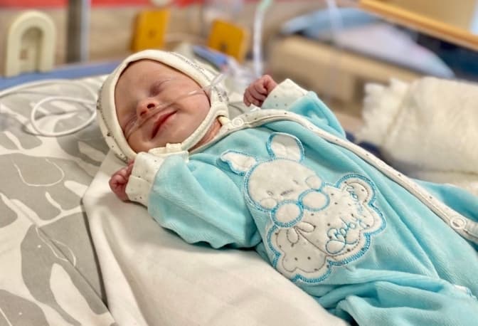 Львівські кардіохірурги врятували немовля, яке не дихало